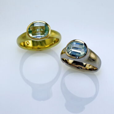Zwei Ringe aus 750er Gelb-und Weißgold mit Aquamarin